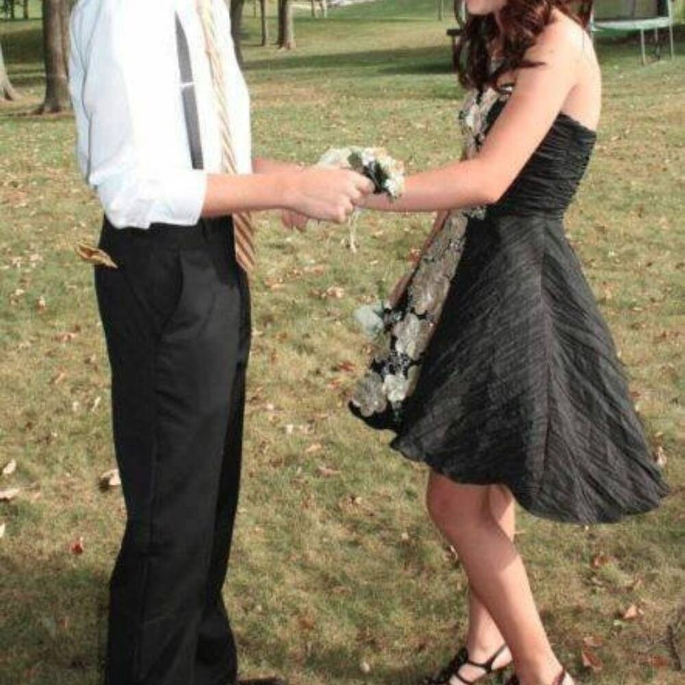 Terani Prom Textural Mini Ball Gown Size 0 - Picture 3 of 7